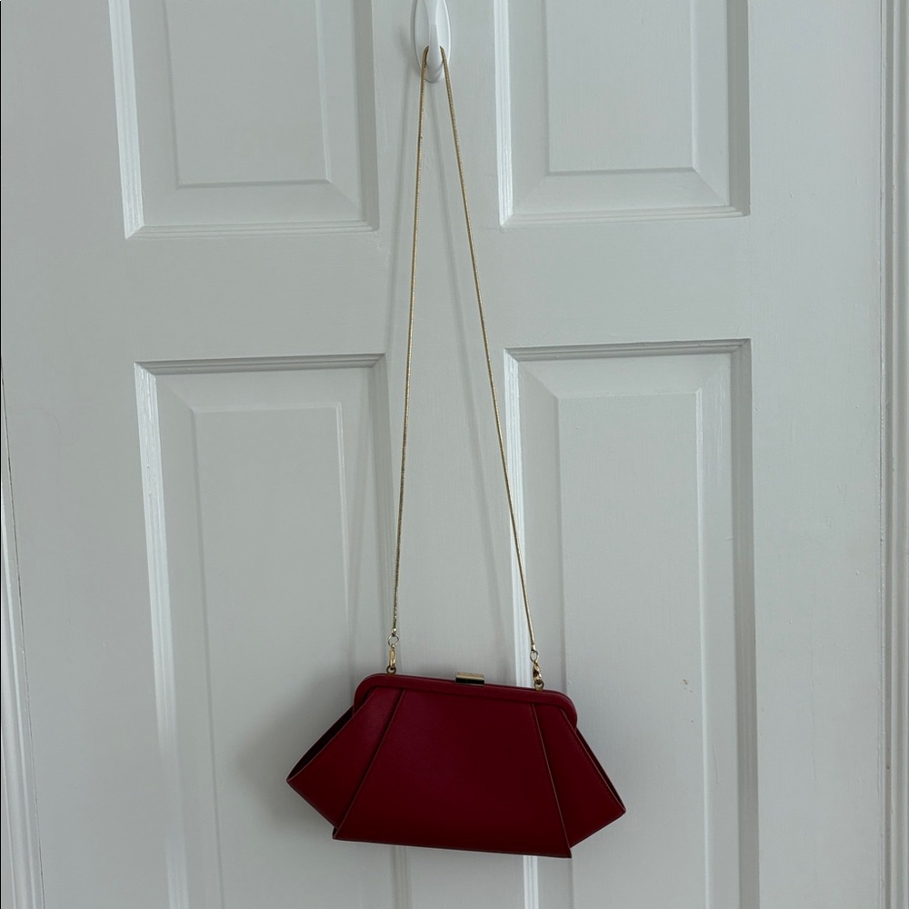 Elegant Burgundy Clutch with Gold Chain